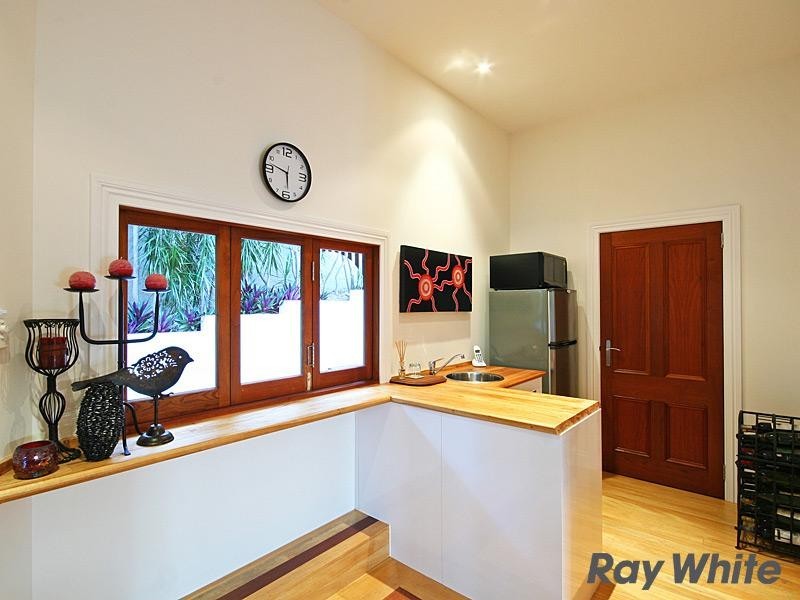 25 Colston Road, Grange QLD 4051