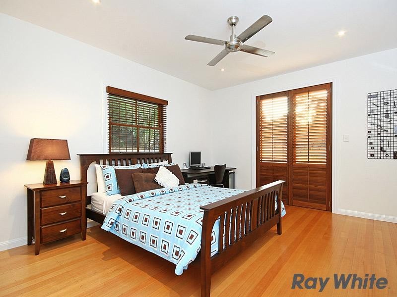 25 Colston Road, Grange QLD 4051