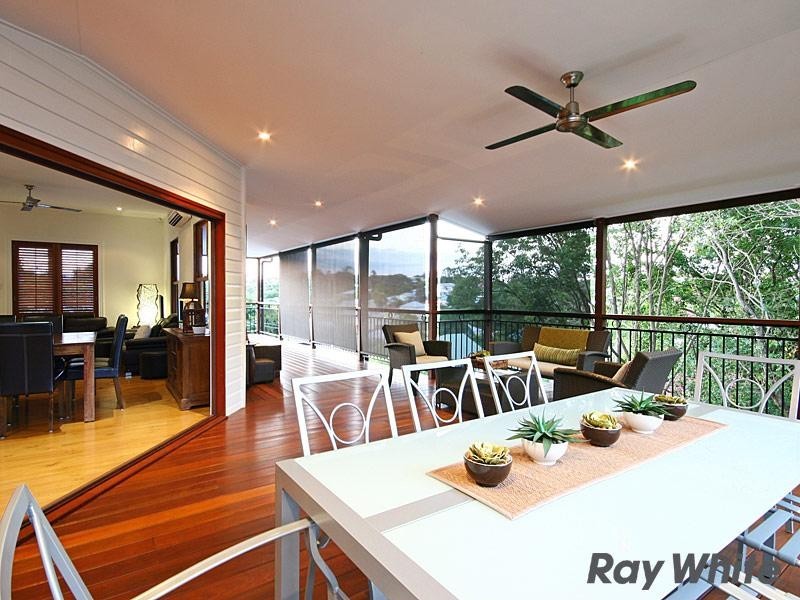 25 Colston Road, Grange QLD 4051