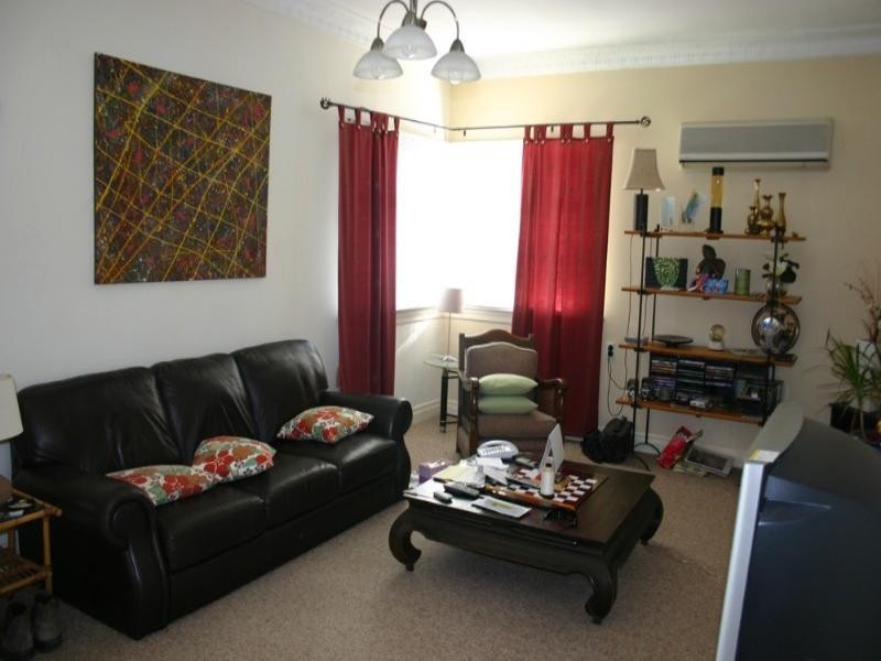 18 Badger Street, Newmarket QLD 4051