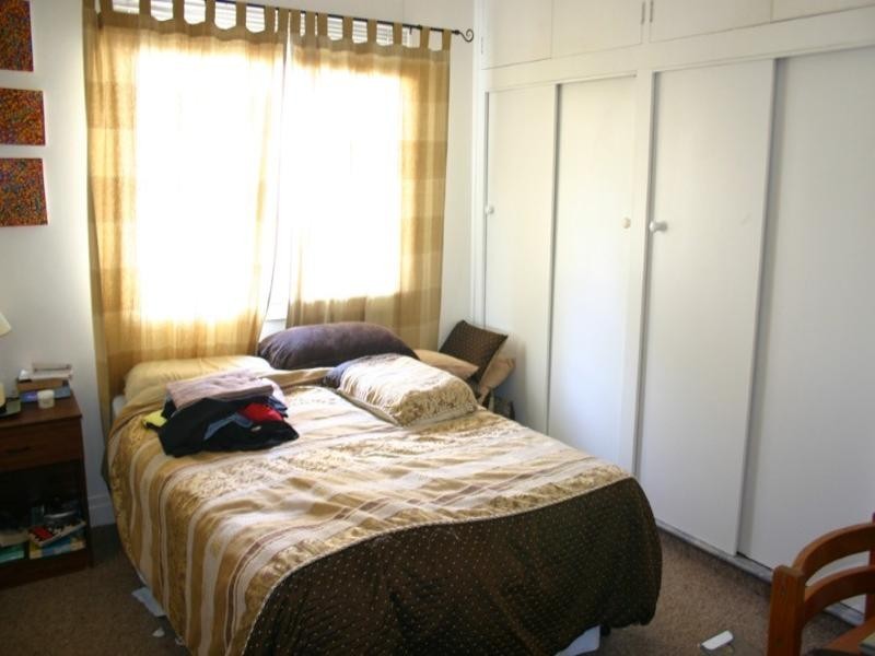 18 Badger Street, Newmarket QLD 4051