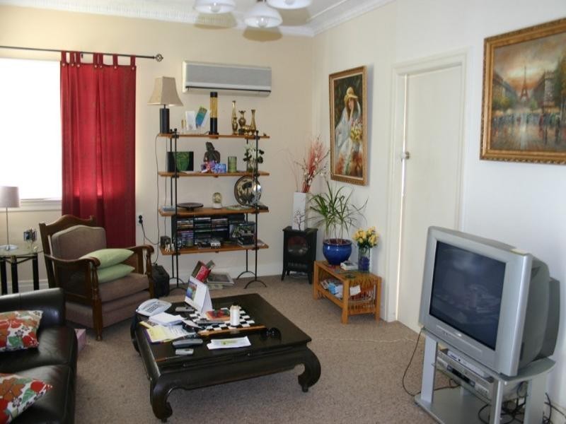 18 Badger Street, Newmarket QLD 4051