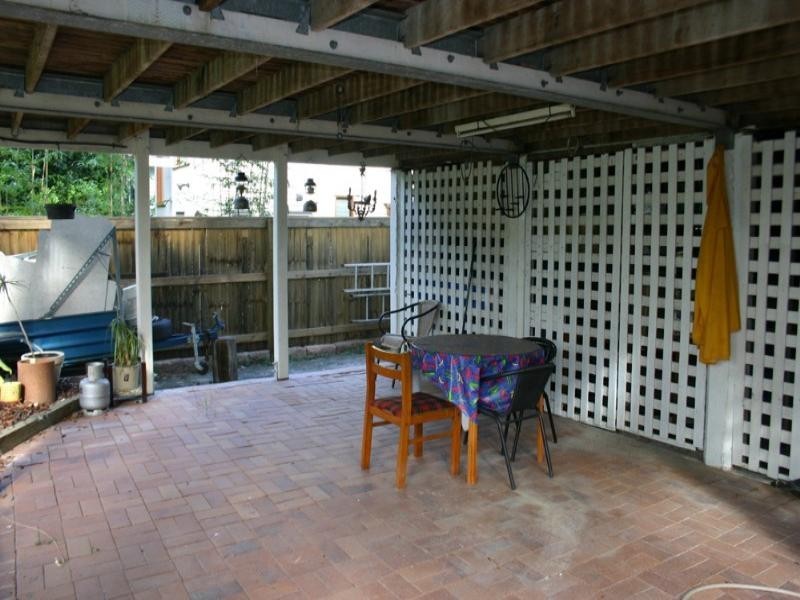 18 Badger Street, Newmarket QLD 4051