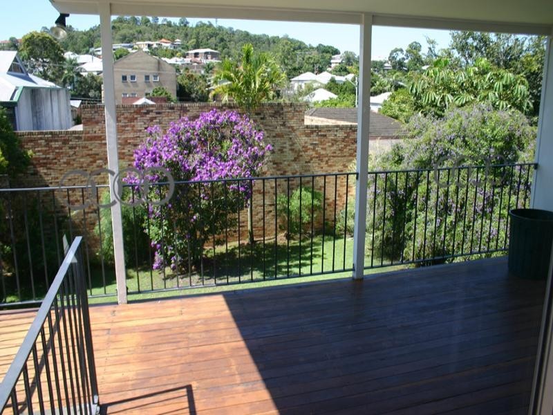 18 Macgregor Street, Wilston QLD 4051