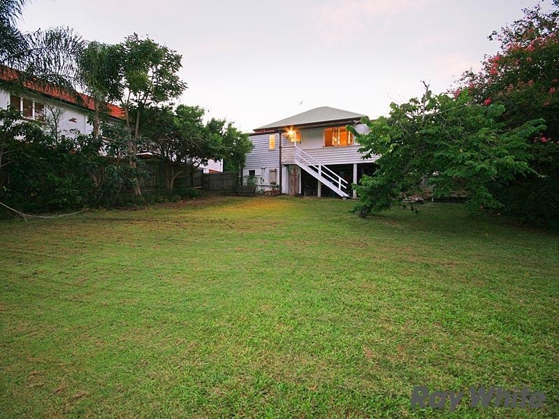 89 Lamont Road, Wilston QLD 4051