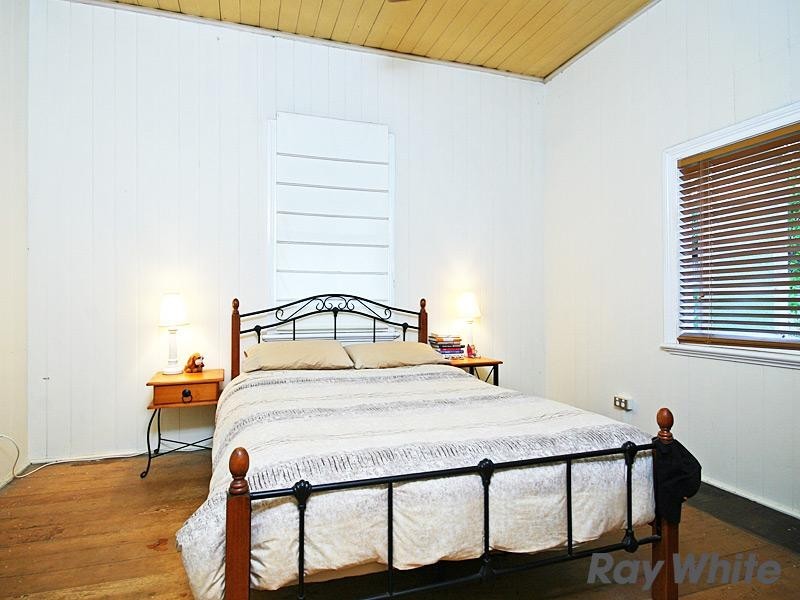 89 Lamont Road, Wilston QLD 4051