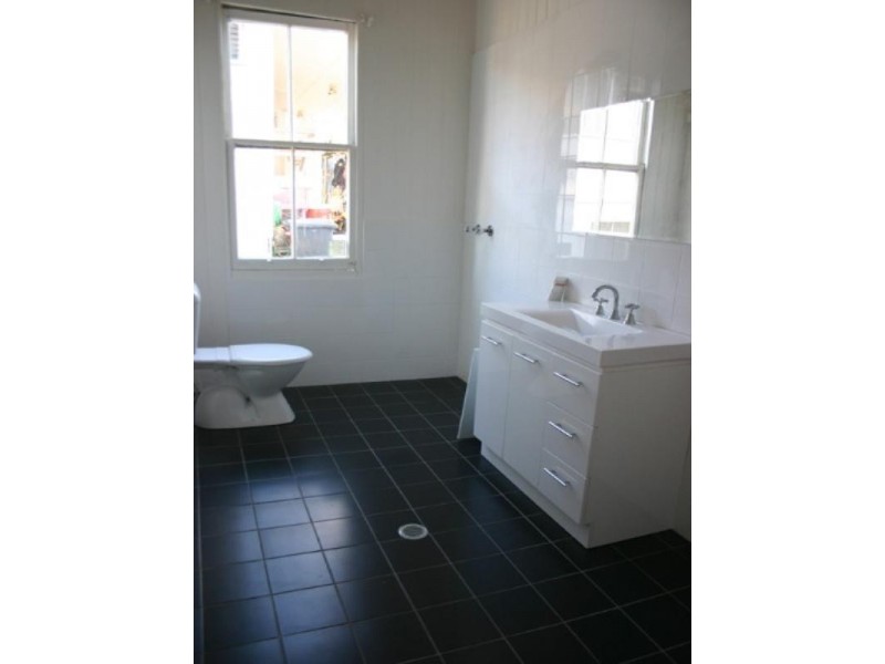 392 Lutwyche Road, Windsor QLD 4030