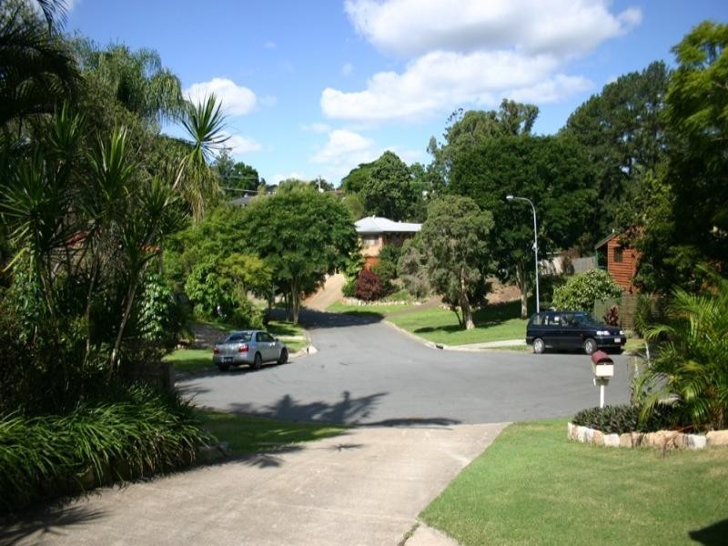 22 Palall Crescent, Ferny Hills QLD 4055