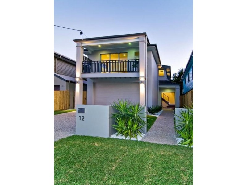 12 Bruce Street, Grange QLD 4051