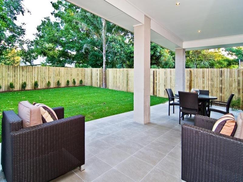 12 Bruce Street, Grange QLD 4051