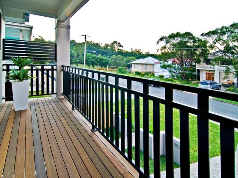 12 Bruce Street, Grange QLD 4051