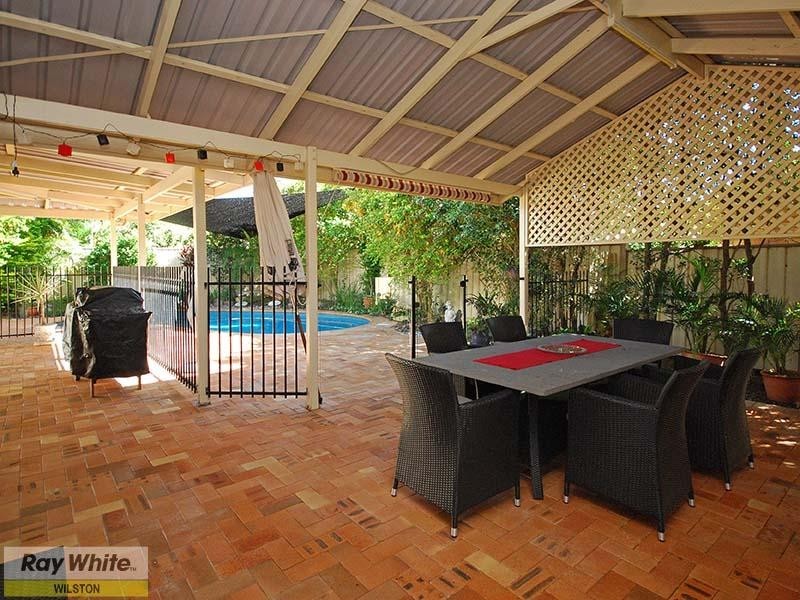 86 Oxford Crescent, Bridgeman Downs QLD 4035