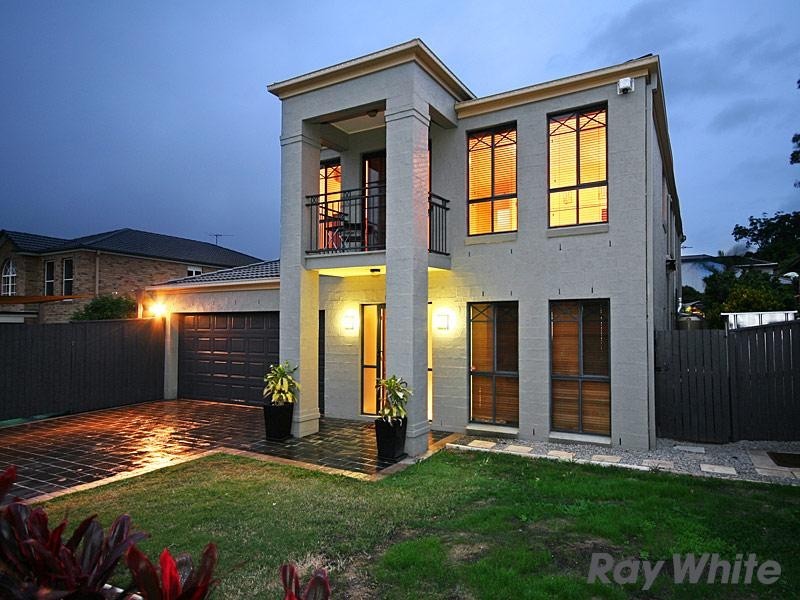 16 Brent Street, Alderley QLD 4051