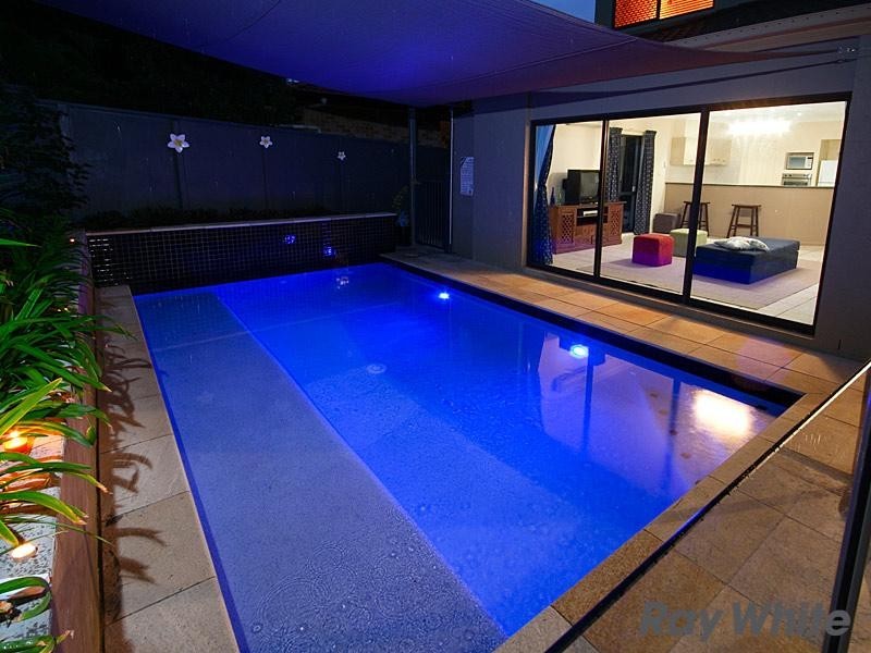 16 Brent Street, Alderley QLD 4051