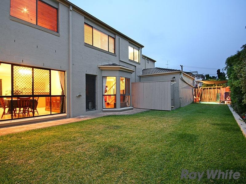 16 Brent Street, Alderley QLD 4051