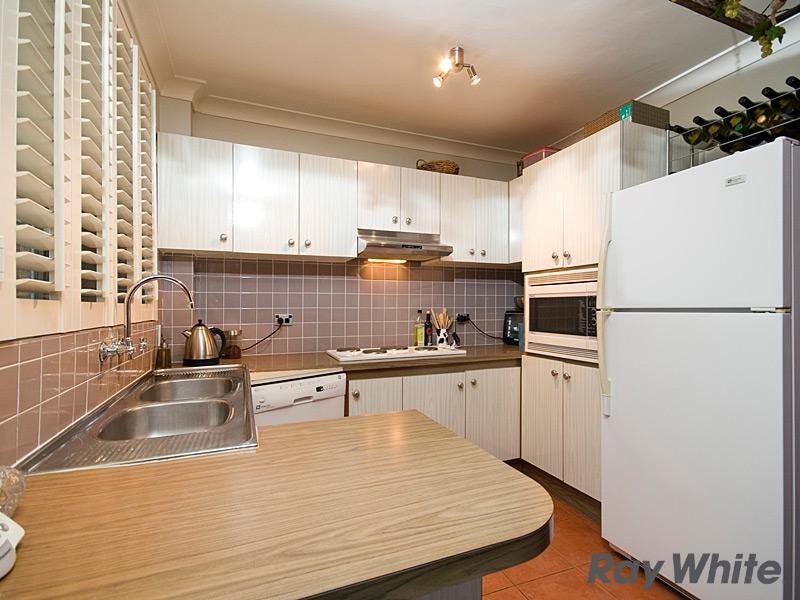 8/3 Cox Road, Windsor QLD 4030