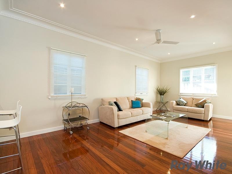 28 Gaunt Street, Newmarket QLD 4051