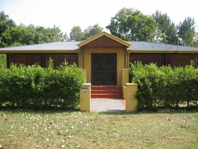 16 Laughland Street, Wilston QLD 4051