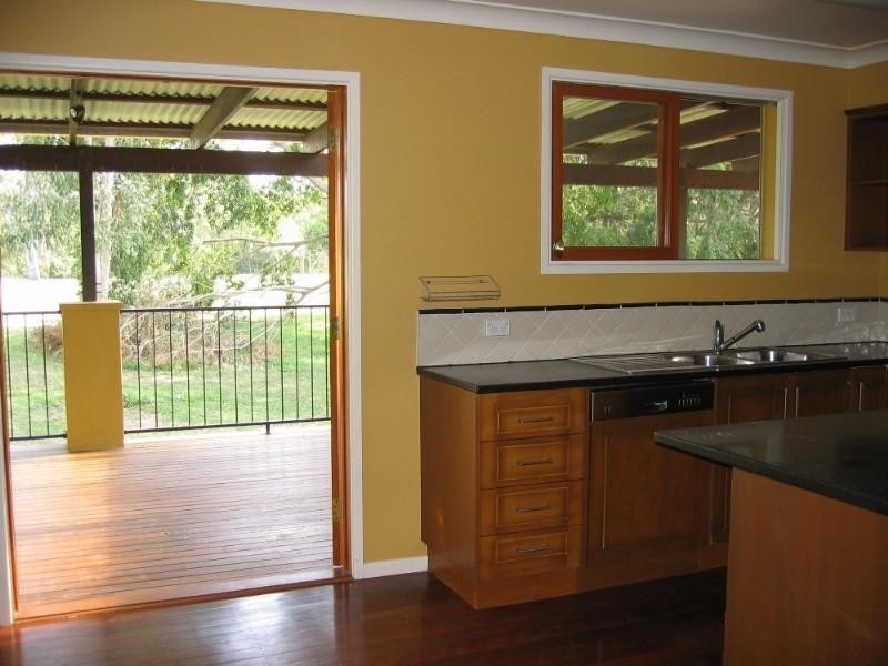 16 Laughland Street, Wilston QLD 4051