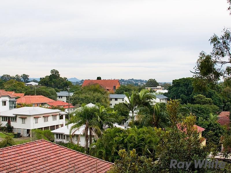 37 Scott Road, Herston QLD 4006