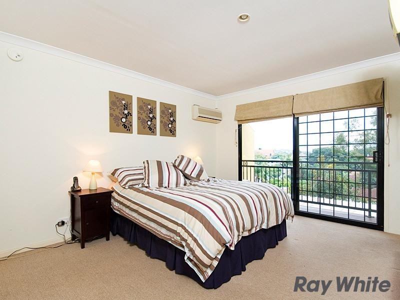 37 Scott Road, Herston QLD 4006