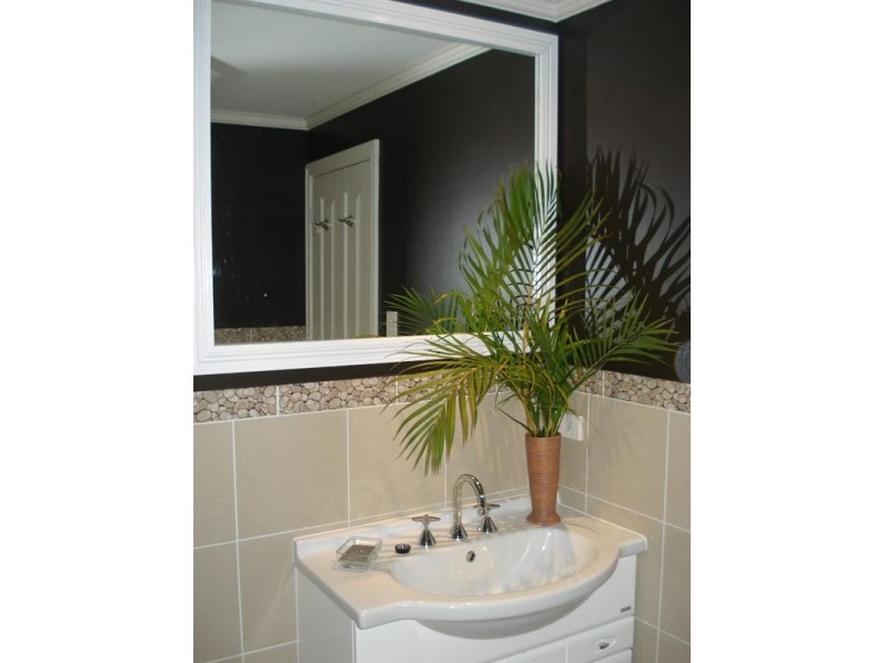 9 Chermside Street, Grange QLD 4051