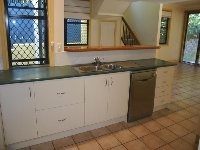 2/21 Hewitt Street, Wilston QLD 4051