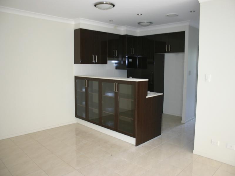 1&3/16 Ada Street, Wilston QLD 4051