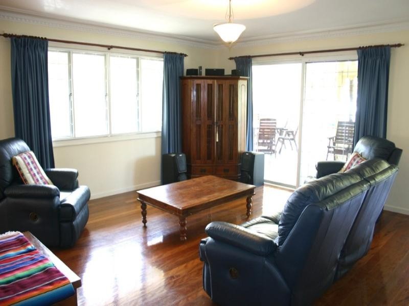 26 Gracemere Street, Newmarket QLD 4051