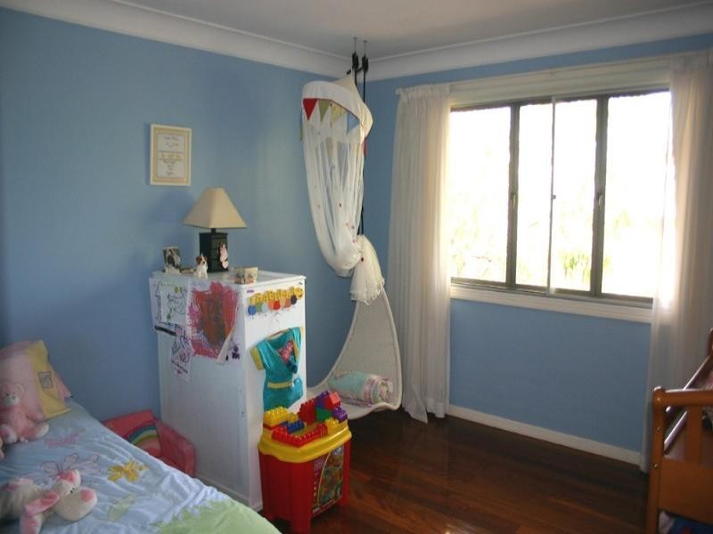 26 Gracemere Street, Newmarket QLD 4051