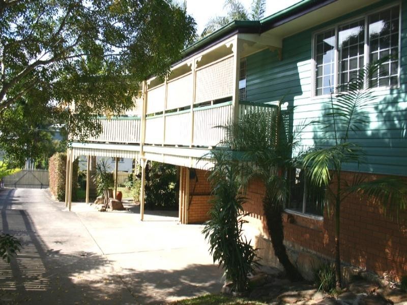 26 Gracemere Street, Newmarket QLD 4051