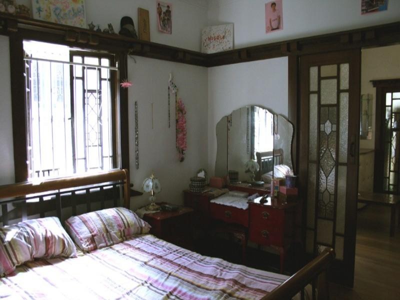 6 Lanham Crescent, Newmarket QLD 4051