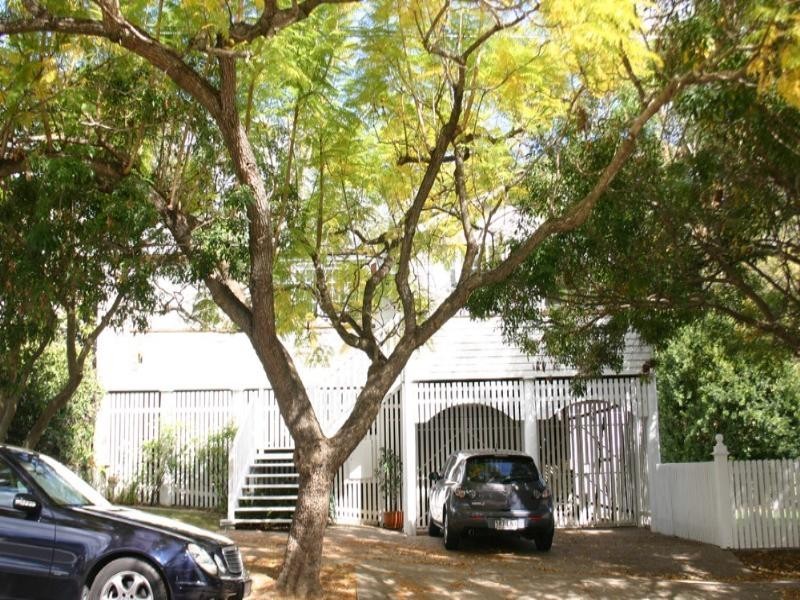 66 Garrick Terrace, Herston QLD 4006