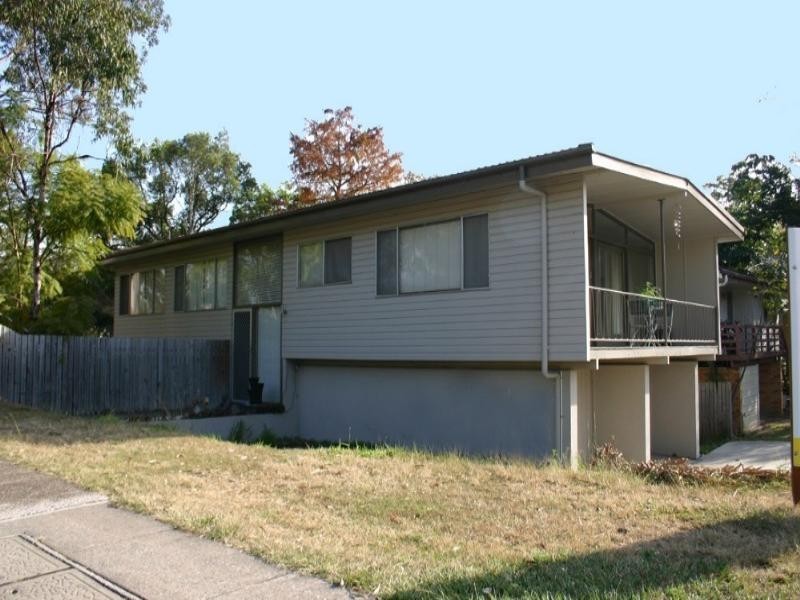 29 Marshall Lane, Kenmore QLD 4069