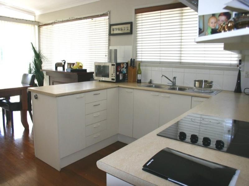 29 Marshall Lane, Kenmore QLD 4069