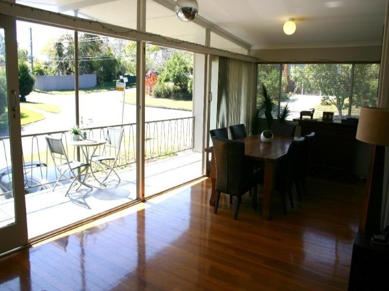 29 Marshall Lane, Kenmore QLD 4069