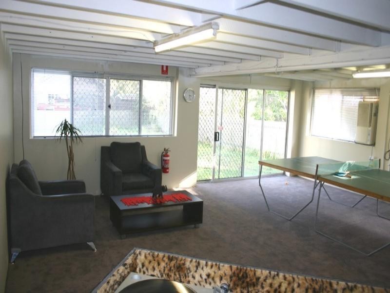 29 Marshall Lane, Kenmore QLD 4069