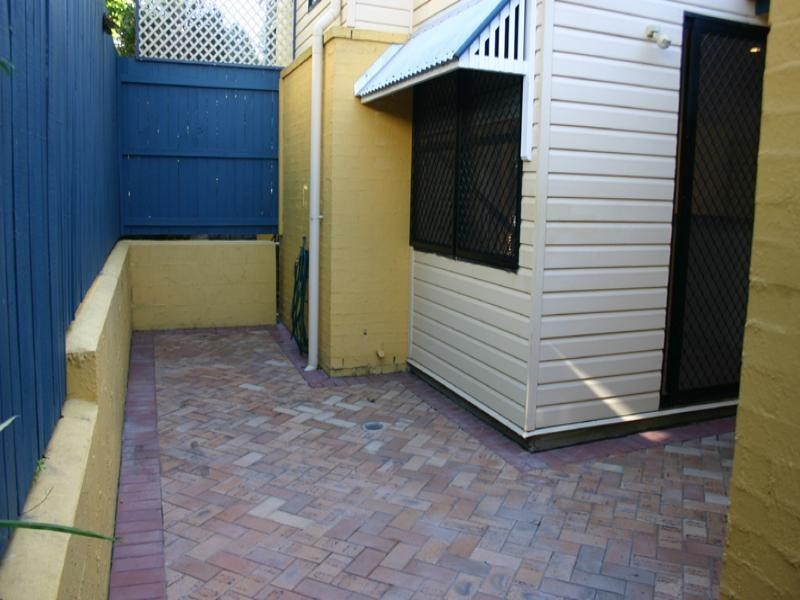 2/21 Hewitt Street, Wilston QLD 4051