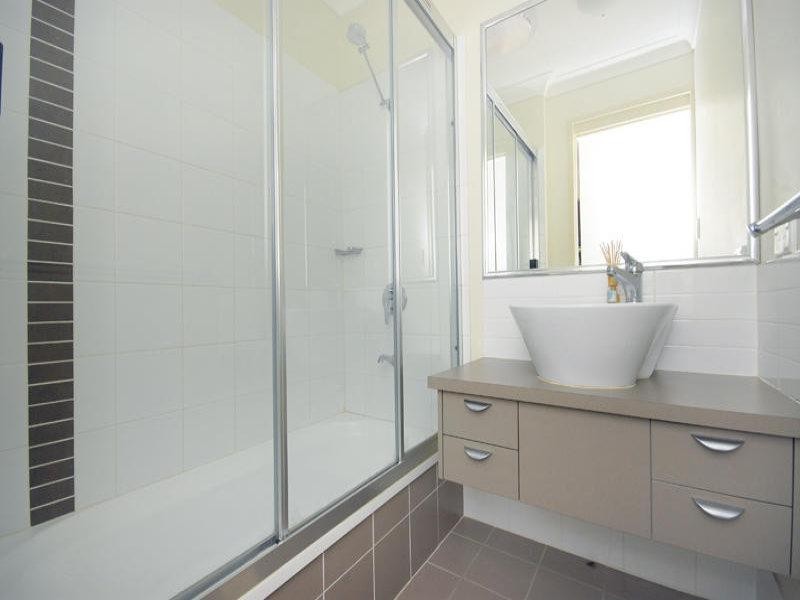 8/36 Russell Street, Everton Park QLD 4053