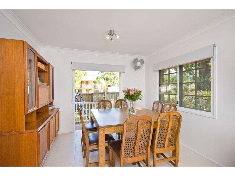 33 Marshall Lane, Kenmore QLD 4069