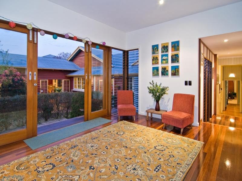 11 Watson Street, Newmarket QLD 4051