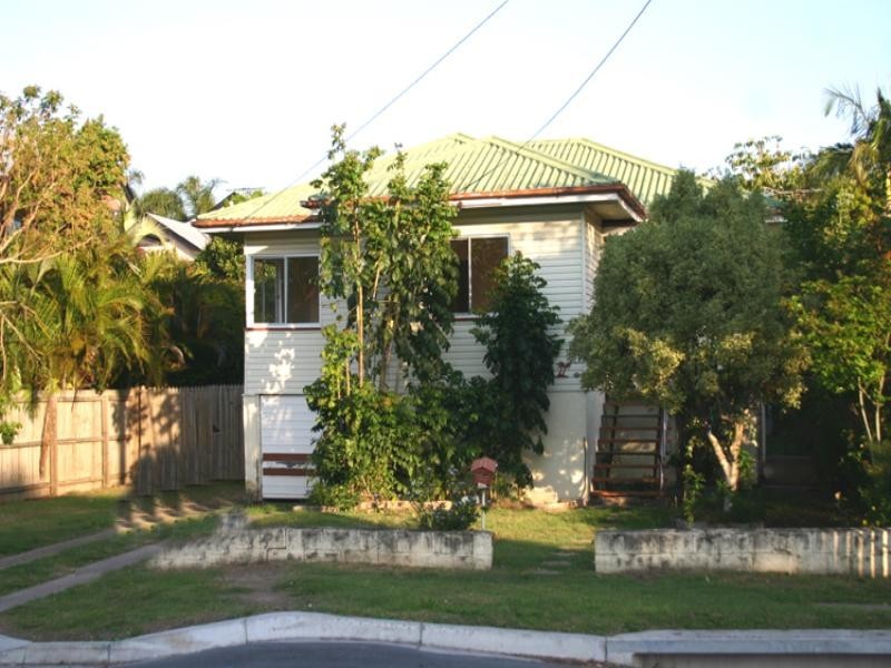 61 Barron Street, Gordon Park QLD 4031