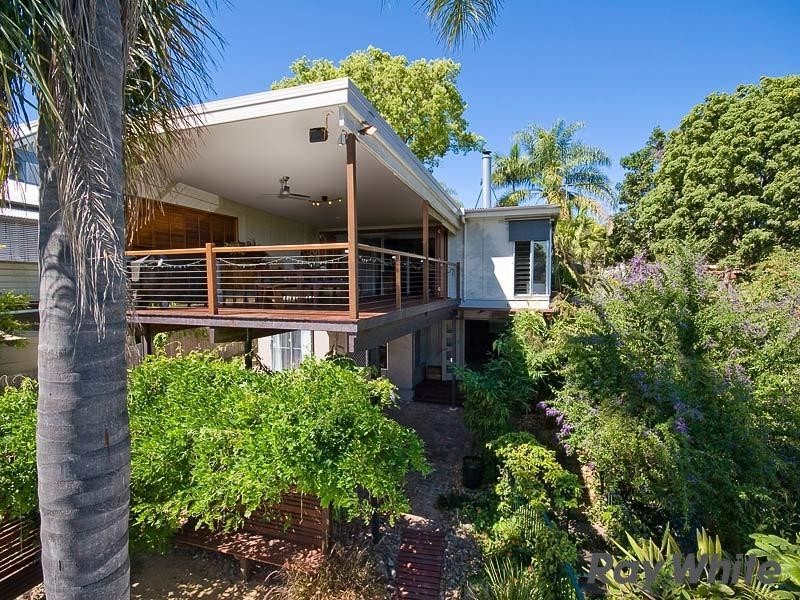 41 Davidson Street, Newmarket QLD 4051