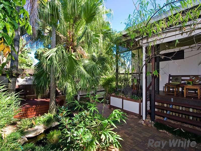 41 Davidson Street, Newmarket QLD 4051