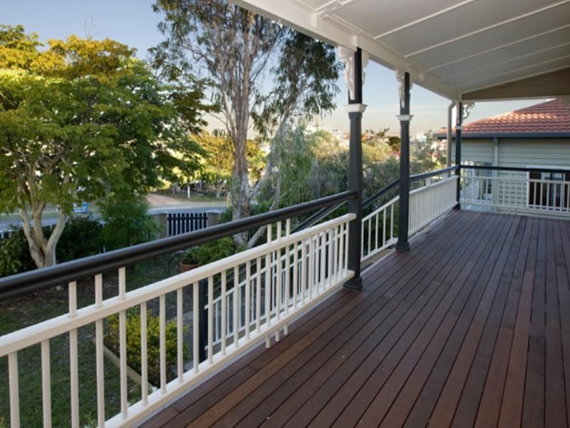 46 Grange Road, Grange QLD 4051