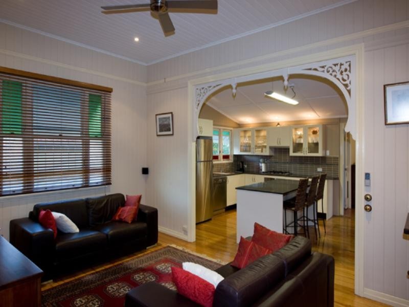 46 Grange Road, Grange QLD 4051