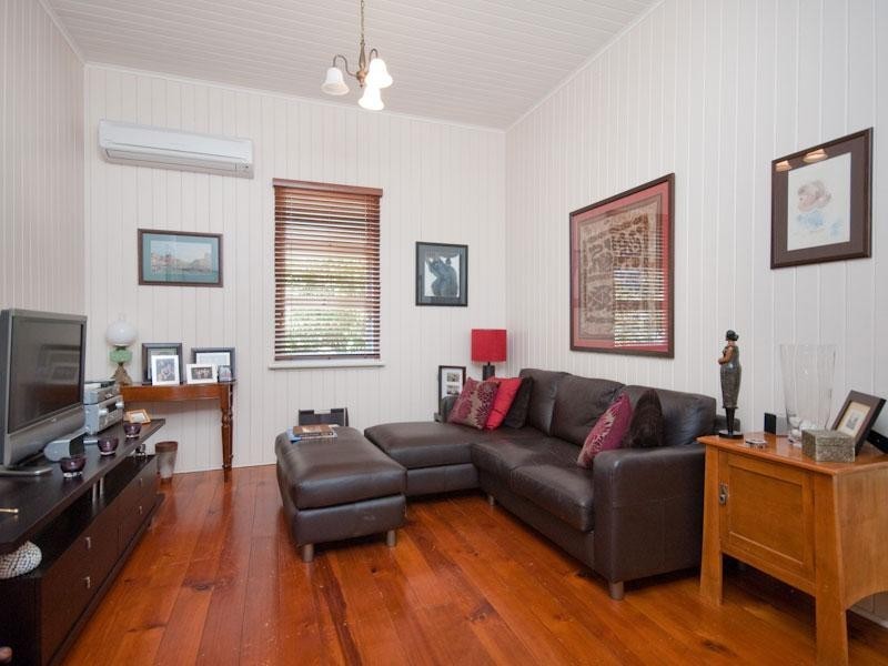 29 Gaunt Street, Newmarket QLD 4051