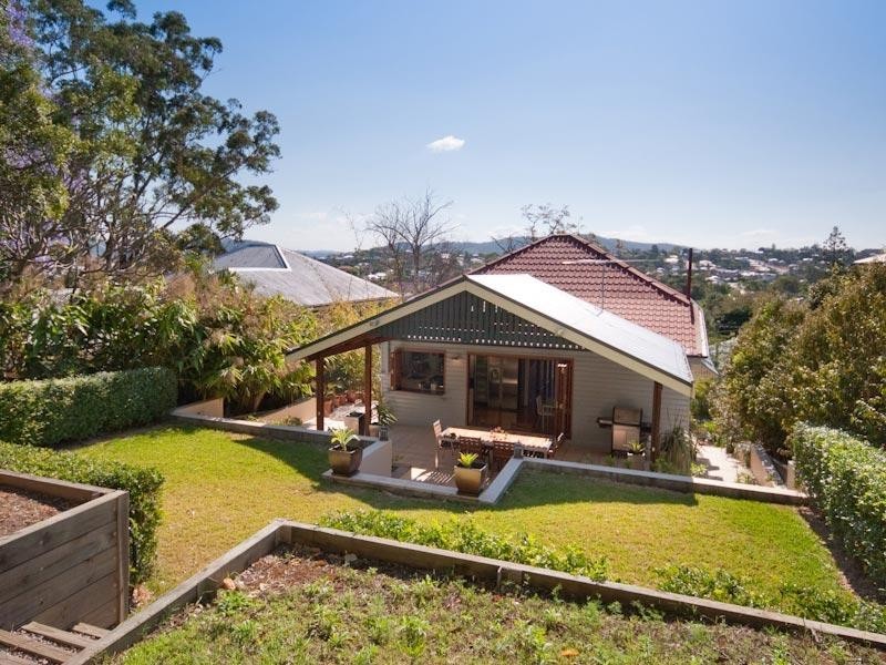 29 Gaunt Street, Newmarket QLD 4051