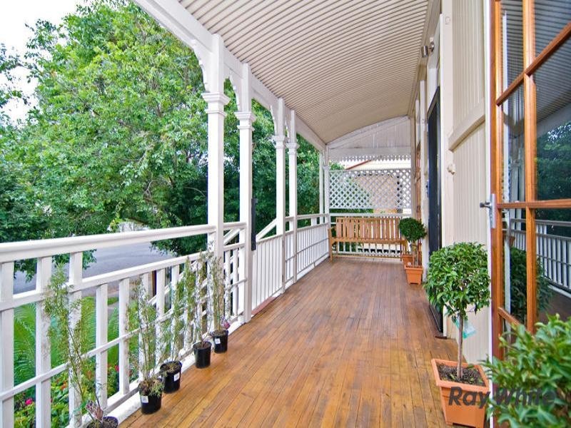 32 Nicholas Street, Windsor QLD 4030