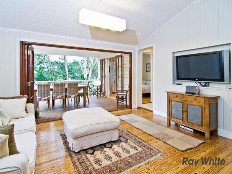 32 Nicholas Street, Windsor QLD 4030